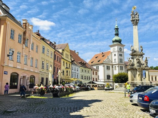Loket - Der Ellbogen der Eger