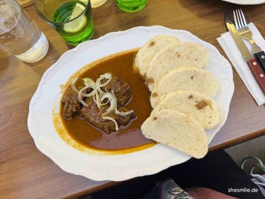 Loket - Der Ellbogen der Eger