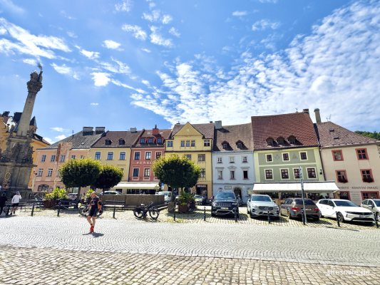Loket - Der Ellbogen der Eger