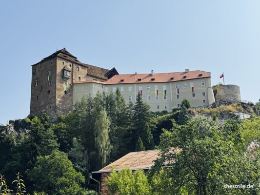 Bečov nad Teplou, Teplá & Restaurant Ve Skále