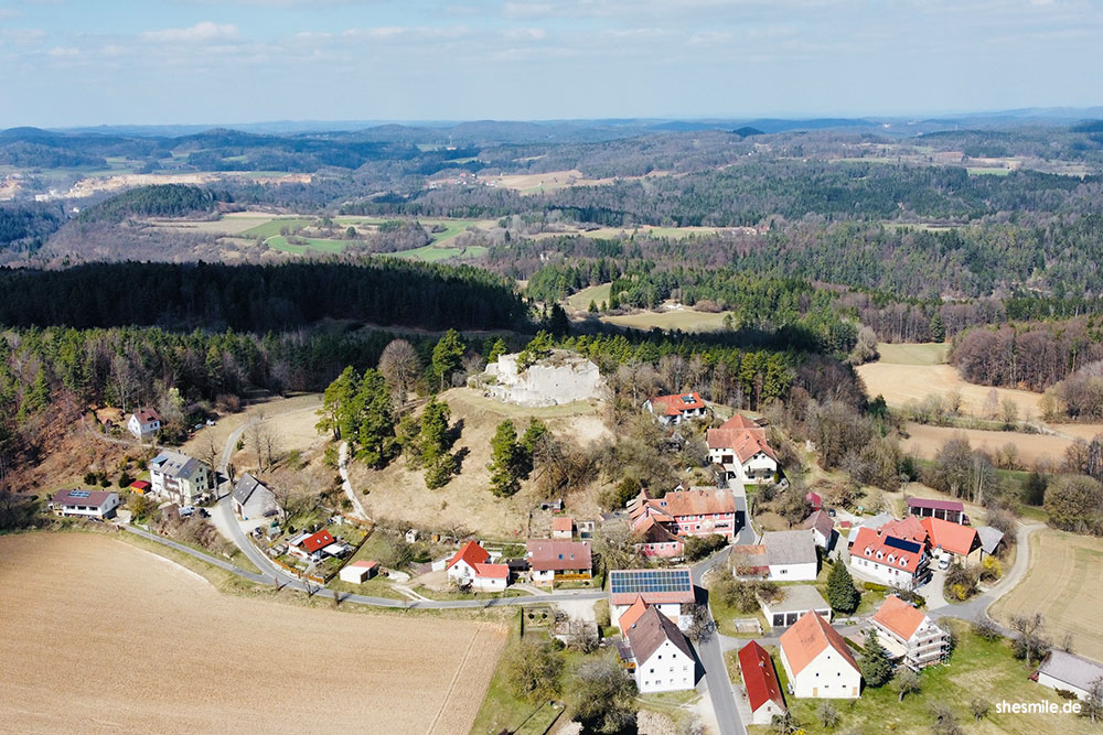 2022 0327 Drohne Burg Lichtenegg 0327 134020