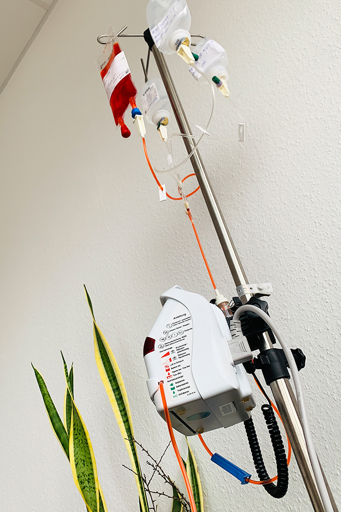 Von Übelkeit, Blutarmut und einem schrumpfenden Tumor! Die Chemo wirkt! Mit allen Höhen und Tiefen! Brustkrebs-Tagebuch von Elisabeth Steger, shesmile.