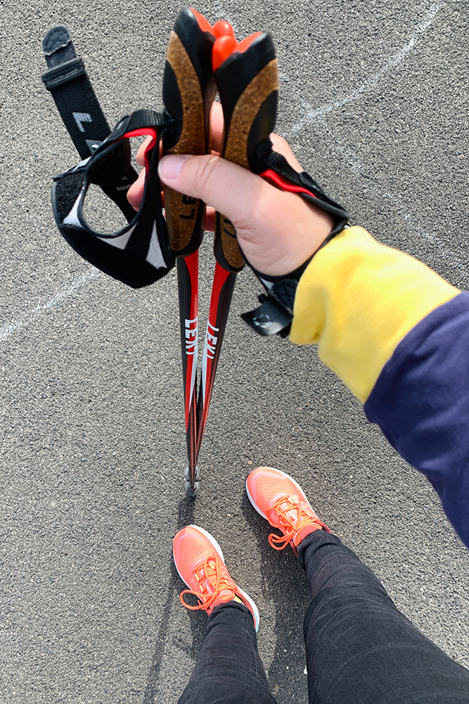 Sport während der Chemo ist nicht einfach, aber möglich. Sport hilft um das Rezidivrisiko um 30% zu senken. Meine 3 Tipps, wie Bewegung trotzdem gelingt! Das Brustkrebs-Tagebuch von Elisabeth Steger von shesmile.