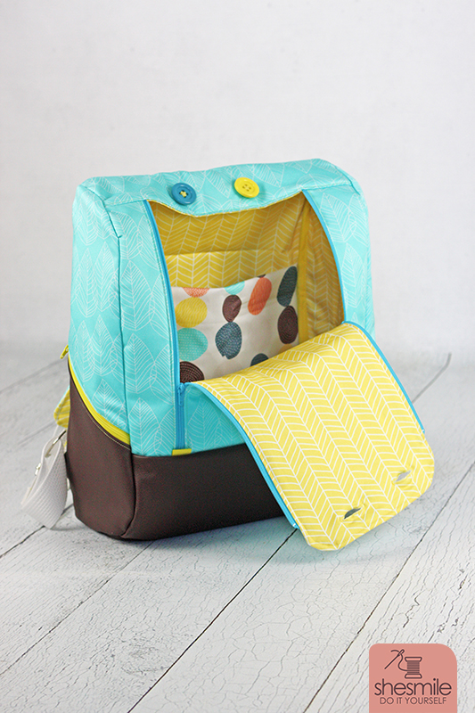 Ein MidiKlapPack für mich als neue Mama-Handtasche mit Stoffen in Wunschfarbe von www.stoff.love