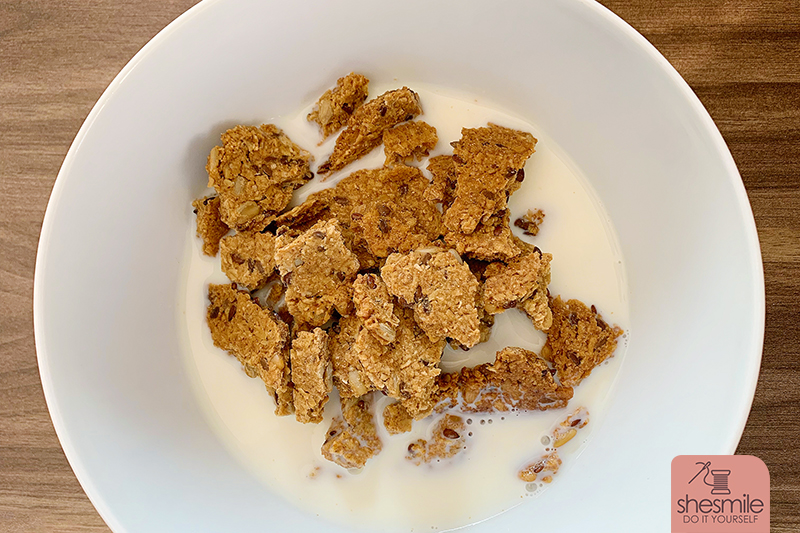 Müsli und Müsliriegel selber machen - Lecker & ballaststoffreich (Ein Rezept mit Backanleitung von shesmile)