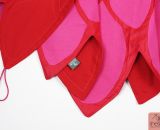 Nähanleitung und Schnittmuster gestaltet als PDF-E-Book von shesmile zum Nähen eines Eulenkostüms aus Stoff. Mit Umhang und Gesichtsmaske. Passend für ein Eulenkostüm oder PJ Masks Eulette.