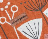 Nähanleitung für alle Größen und Modelle gestaltet als PDF-E-Book von shesmile für eine einfache, gepolsterte Schutztasche aus Stoff für Handy, Tablet, E-Book Reader oder Laptop. Schnittmuster selbst erstellen, passend für alle Größen und Modelle.