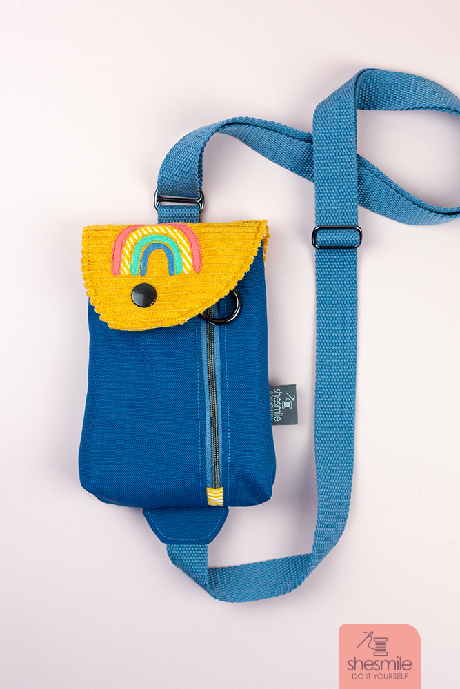 Handytasche Smartkram als Crossbag von shesmile