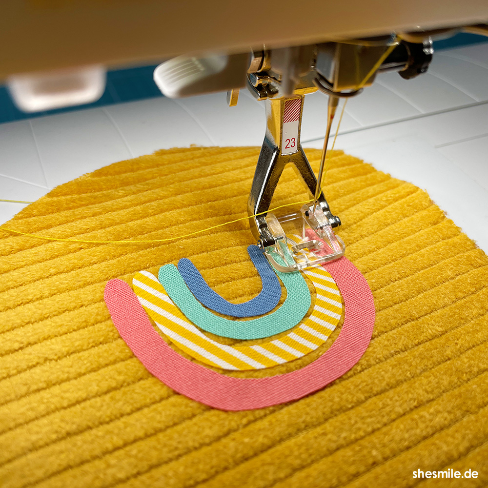 Regenbogen Applizieren mit dem Applikationsfuß #23 von Bernina