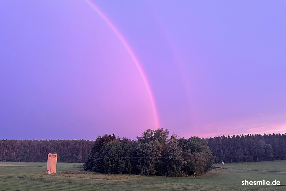 Regenbogen über Siebeneichen im Juni 2022
