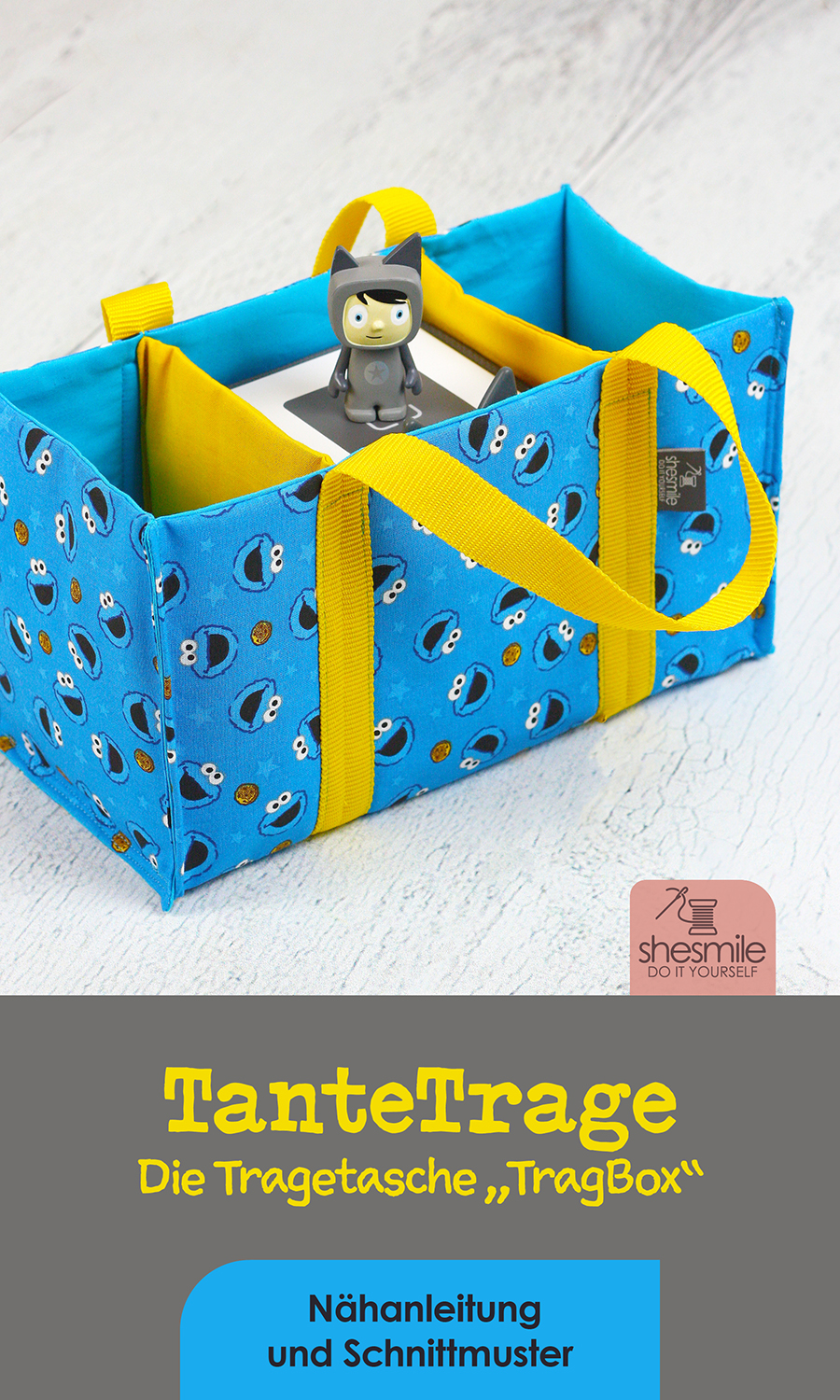 Eine Tragetasche TanteTrage TragBox für die Toniebox meiner Patenkinder. Eine Nähanleitung mit Schnittmuster von shesmile. Passend für eine Toniebox, Tonies, Pixibücher, Ladekabel, Kopfhörer und Spielzeug oder Kuscheltiere. Für Kinder, für Unterwegs. Einfach und schnell nähen.