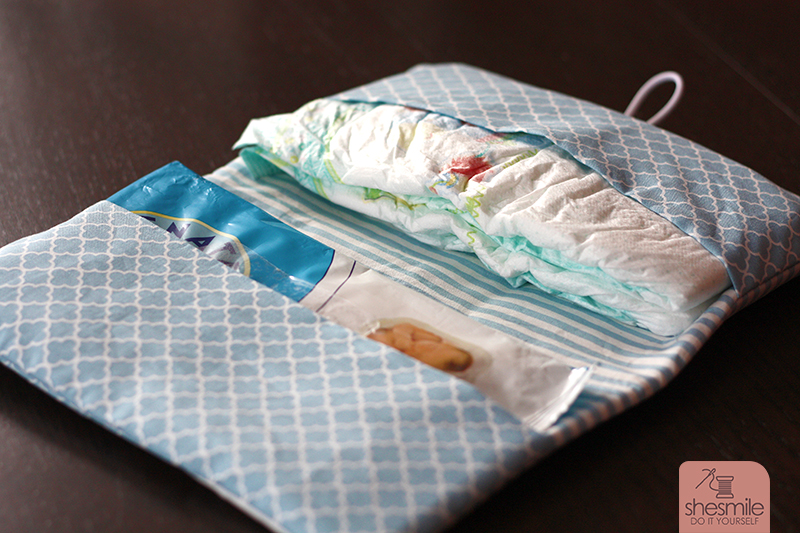 Windeltäschchen aus dem Mama-Baby-Nähbuch von Susalabim. Genäht von shesmile.