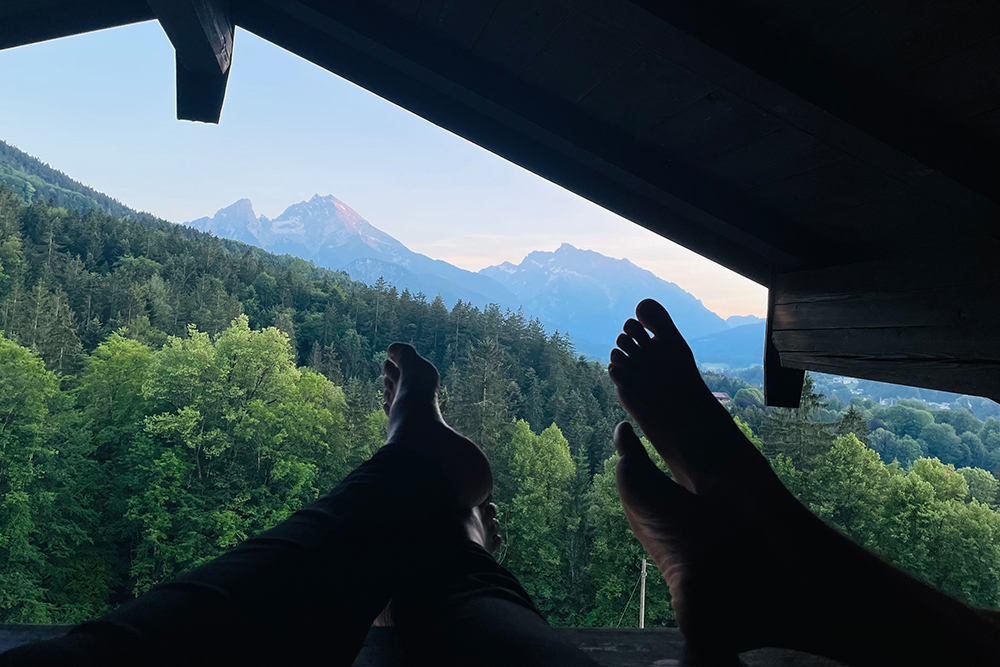 Bergurlaub mit Panoramapool! Familienauszeit in Berchtesgaden. Ferienwohnung Pension Angerer Kederlehen. Erlebnisbericht für das Reisetagebuch von shesmile.