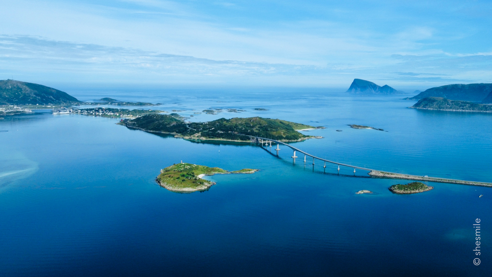 Wir entdecken die kleine Trauminsel im Nordmeer. Sommer, Sonne, Sommarøy - Wandern und Baden in Norwegen! Erlebnisbericht im Reisetagebuch von shesmile