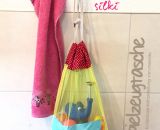 Freebook! Badespielzeug-Tasche aus Tüll. Genäht mit Kordelzug (Eine kostenlose Nähanleitung von shesmile) Endlich Ordnung im Badezimmer!