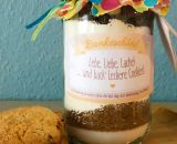 Bastelanleitung, Rezept und Druckvorlage gestaltet als PDF-E-Book und Digistamp für eine Backmischung Cookies im Glas als Geschenkidee zu jedem Anlass. Mit passenden Vorlagen für Etiketten und Anhängern.