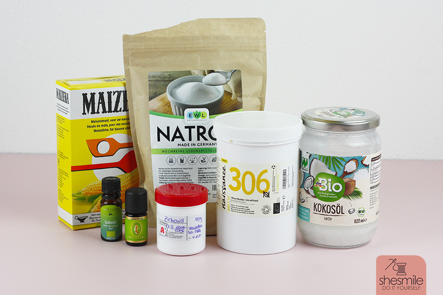 Ohne Hormone. Ohne Aluminium. DIY Deocreme einfach selber machen. Mein natürliches Lieblingsrezept mit Sheabutter, Zinkoxid, Kokosöl, Maismehl, Natron, Salbeiöl und Limettenöl.