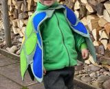 Nähanleitung und Schnittmuster gestaltet als PDF-E-Book von shesmile zum Nähen eines Eulenkostüms aus Stoff. Mit Umhang und Gesichtsmaske. Passend für ein Eulenkostüm oder PJ Masks Eulette.