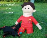 Mein Fußballstar - Nähanleitung und Schnittmuster von shesmile