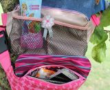 Nähanleitung und Schnittmuster gestaltet als PDF-E-Book für eine Gürteltasche in 2 Größen mit großem Reißverschluss-Fach und Verschlussklappe HipPack von shesmile. Dein Lieblingstäschchen bestückt mit allem was du immer bei dir haben willst. 