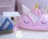 Hügelbert, das Handy-Schräghalte-Kissen. Eine Nähanleitung mit Schnittmuster in 2 Größen von shesmile. Für Tablet, E-Book Reader oder Handy. Für Kinder oder Erwachsene. Ergebnisse aus dem Probenähen.