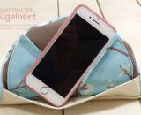 Hügelbert, das Handy-Schräghalte-Kissen. Eine Nähanleitung mit Schnittmuster in 2 Größen von shesmile. Für Tablet, E-Book Reader oder Handy. Für Kinder oder Erwachsene. Ergebnisse aus dem Probenähen.