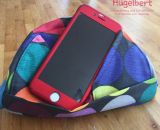 Hügelbert, das Handy-Schräghalte-Kissen. Eine Nähanleitung mit Schnittmuster in 2 Größen von shesmile. Für Tablet, E-Book Reader oder Handy. Für Kinder oder Erwachsene. Ergebnisse aus dem Probenähen.