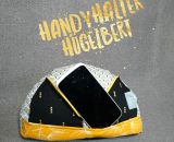 Hügelbert, das Handy-Schräghalte-Kissen. Eine Nähanleitung mit Schnittmuster in 2 Größen von shesmile. Für Tablet, E-Book Reader oder Handy. Für Kinder oder Erwachsene. Ergebnisse aus dem Probenähen.