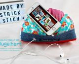 Hügelbert, das Handy-Schräghalte-Kissen. Eine Nähanleitung mit Schnittmuster in 2 Größen von shesmile. Für Tablet, E-Book Reader oder Handy. Für Kinder oder Erwachsene. Ergebnisse aus dem Probenähen.