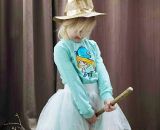 Nähanleitung und Schnittmuster gestaltet als PDF-E-Book von shesmile für ein Hexen- oder Zauberer-Kostüm Annabelle. Passend für jede Größe. Mit Hexenhut und Tellerrock mit Tüll-Fransen. Passend für jede Faschings- und Halloween-Party! Beides lässt si