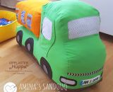 Kipplaster Hüppa (Eine Nähanleitung mit Schnittmuster von shesmile) Hüppa, der Kipplaster aus Stoff zum Hüpfen und Bepacken. Als Adventskalender, Kinderzimmer-Utensilo, Feuerwehr-Auto oder Hüpf-Rutsch-Baustellenfahrzeug. Ergebnisse aus dem Probenähen