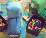 Kipplaster Hüppa (Eine Nähanleitung mit Schnittmuster von shesmile) Hüppa, der Kipplaster aus Stoff zum Hüpfen und Bepacken. Als Adventskalender, Kinderzimmer-Utensilo, Feuerwehr-Auto oder Hüpf-Rutsch-Baustellenfahrzeug. Ergebnisse aus dem Probenähen