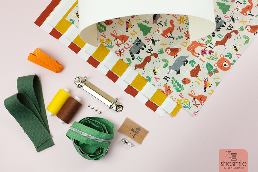 Mama, druckst du mir was aus? Eine Maltasche Orelie für das Vorschulkind nähen. Nähanleitung und Schnittmuster von shesmile. Stoffe und Material von Snaply.
