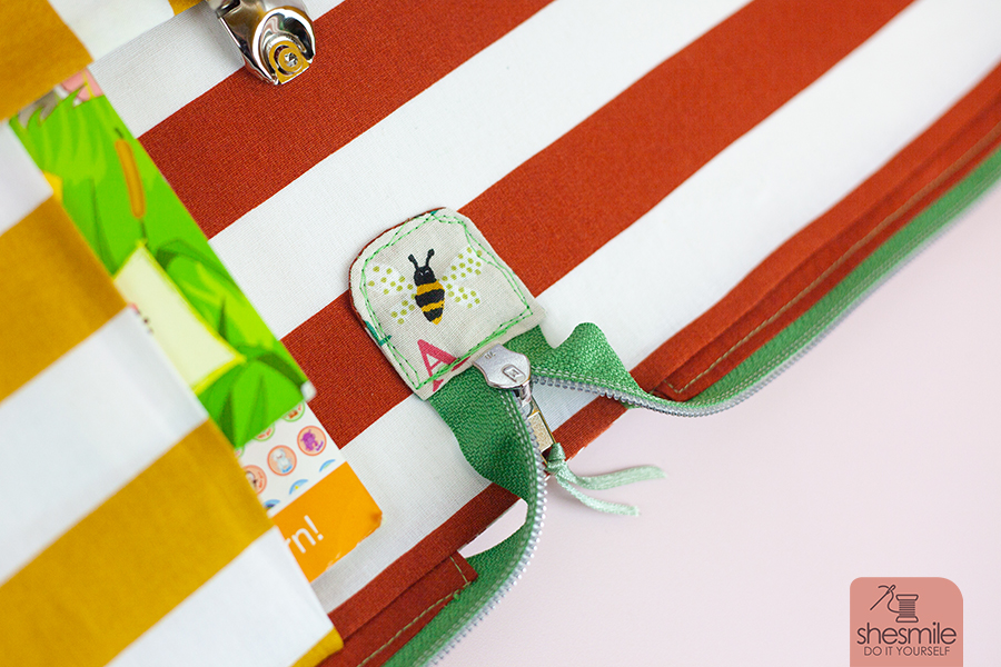 Mama, druckst du mir was aus? Eine Maltasche Orelie für das Vorschulkind nähen. Nähanleitung und Schnittmuster von shesmile. Stoffe und Material von Snaply.