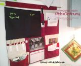 Nähanleitung und Schnittmuster gestaltet als PDF-E-Book für einen Familien-Wandorganizer aus Stoff. OttoOrdnung von shesmile. Wer Ordnung haben will, braucht für alles seinen gewohnten Platz. Denn wie soll man Kindern beibringen wo sie bestimmte Ding