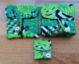 Nähanleitung und Schnittmuster gestaltet als PDF-E-Book von shesmile für ein Täschchen Petra mit Fächern für Periodenunterwäsche, (wiederverwendbare Stoff-) Slipeinlagen, Menstruationstasse und Tampons.