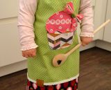 Schürze für Kinder -Muffin- (Eine Nähanleitung und Schnittmuster von shesmile) Ideal zum Kochen, Backen, Basteln und Malen. 2-lagig und supersicher. Ergebnisse aus dem Probenähen.