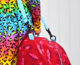 Nähanleitung und Schnittmuster gestaltet als PDF-E-Book für eine Tragetasche, Umhängetasche oder Rucksack SusiSkates. Perfekt für deine Schlittschuhe, Inline-Skates oder Ski-Schuhe. Schnittmuster Kufen bzw. Rollen von 25 cm bis 45 cm.