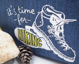 Nähanleitung und Schnittmuster gestaltet als PDF-E-Book für eine Tragetasche, Umhängetasche oder Rucksack SusiSkates. Perfekt für deine Schlittschuhe, Inline-Skates oder Ski-Schuhe. Schnittmuster Kufen bzw. Rollen von 25 cm bis 45 cm.