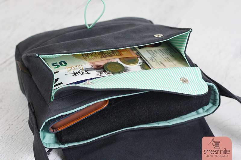 Eine Handtasche Ulla für das P!nk-Konzert nähen. Nähanleitung und Schnittmuster von shesmile.