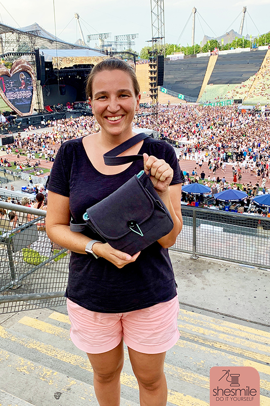 Eine Handtasche Ulla für das P!nk-Konzert nähen. Nähanleitung und Schnittmuster von shesmile.