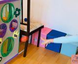 Nähanleitung für alle Größen gestaltet als PDF-E-Book von shesmile für eine Zielscheibe aus Stoff mit Fangnetz KiddiScore. Perfekt für langweilige Regentage genauso wie für den nächsten Kindergeburtstag! Mit Spannstange in die Kinderzimmertür. Fertig