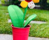 Nähanleitung und Schnittmuster gestaltet als PDF-E-Book von shesmile für Frieda Flower, die Zimmerpflanzen aus Stoff für Allergiker, das Kinderzimmer, Vielreisende, kranke und alte Menschen, schattige Plätzchen oder Pflanzendummies wie mich! Wähle au