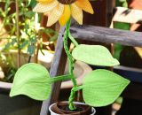 Nähanleitung und Schnittmuster gestaltet als PDF-E-Book von shesmile für Frieda Flower, die Zimmerpflanzen aus Stoff für Allergiker, das Kinderzimmer, Vielreisende, kranke und alte Menschen, schattige Plätzchen oder Pflanzendummies wie mich! Wähle au