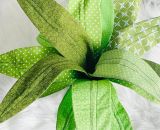 Nähanleitung und Schnittmuster gestaltet als PDF-E-Book von shesmile für Frieda Flower, die Zimmerpflanzen aus Stoff für Allergiker, das Kinderzimmer, Vielreisende, kranke und alte Menschen, schattige Plätzchen oder Pflanzendummies wie mich! Wähle au