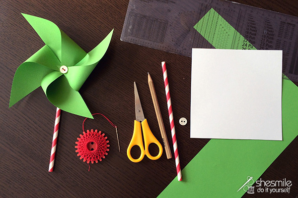 Windrad aus Papier als Dekoration oder Einladung (Kostenlose Bastelanleitung von shesmile, Do it Yourself