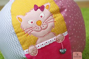 Katze "Kantenhocker Kitty" (Kostenlose Applikationsvorlage)