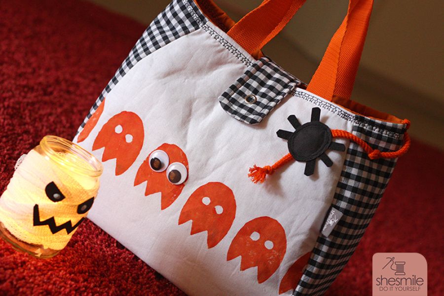 Halloween-Sammeltasche "Little Elli" mit Kartoffeldruck-Gespenster