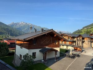 Blick vom Balkon aus ...