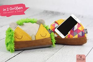 Hügelbert, das Handy-Schräg-Haltekissen. Eine Nähanleitung mit Schnittmuster von shesmile. Abends im Bett noch Serien am Handy schauen? Eingekuschelt in die Decke und die Hände werde nicht mehr kalt? Danke Hügelbert!